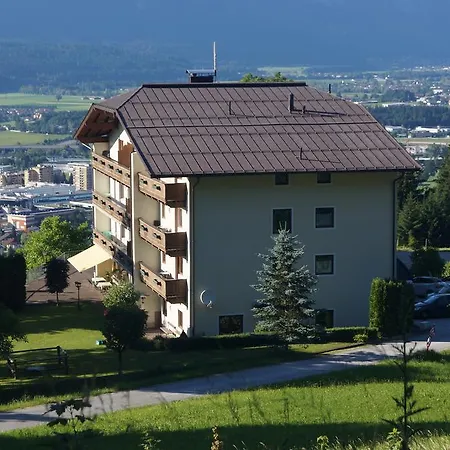 Hennersbergerhof *